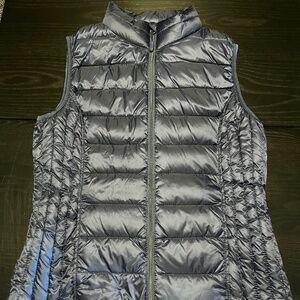 Puffy vest